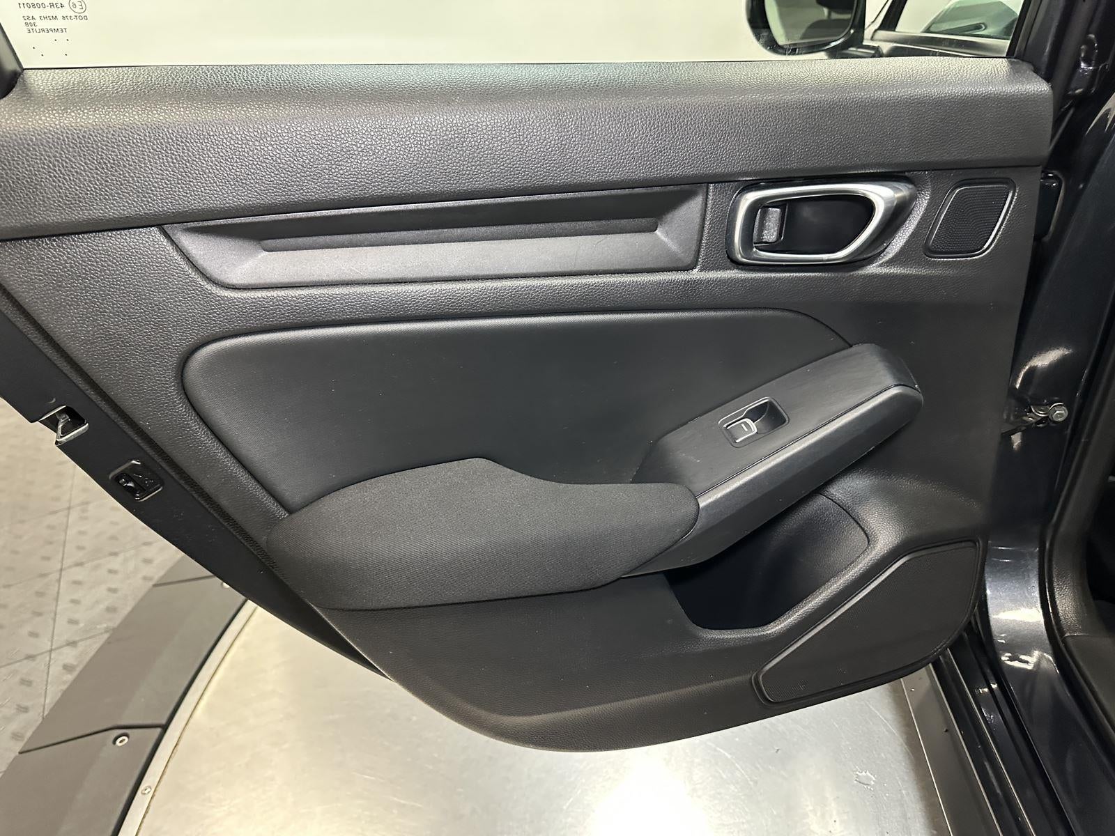 2024 Honda Civic Hatchback LX