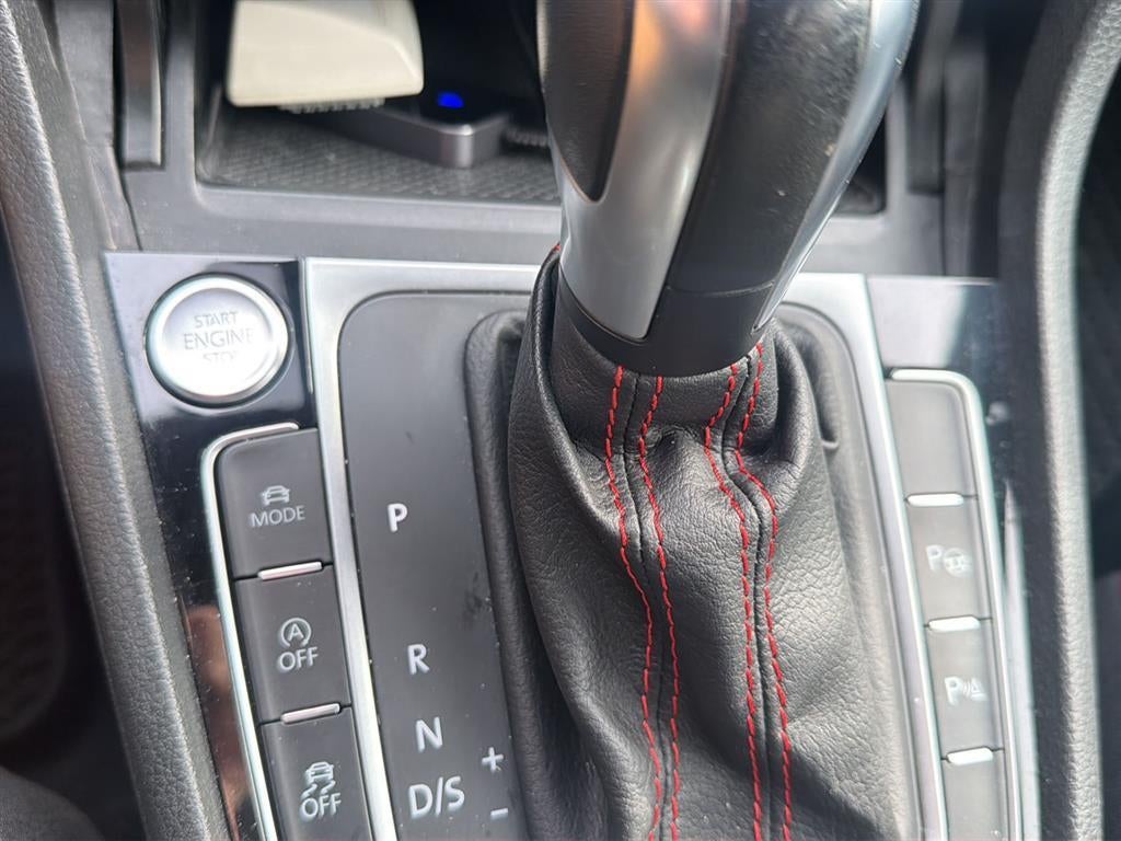 2020 Volkswagen Golf GTI Autobahn