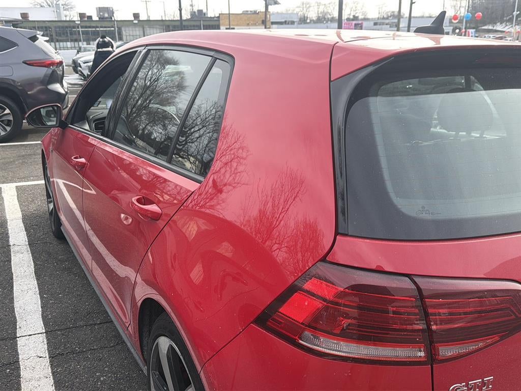 2020 Volkswagen Golf GTI Autobahn