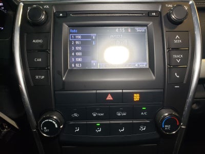 2017 Toyota Camry SE