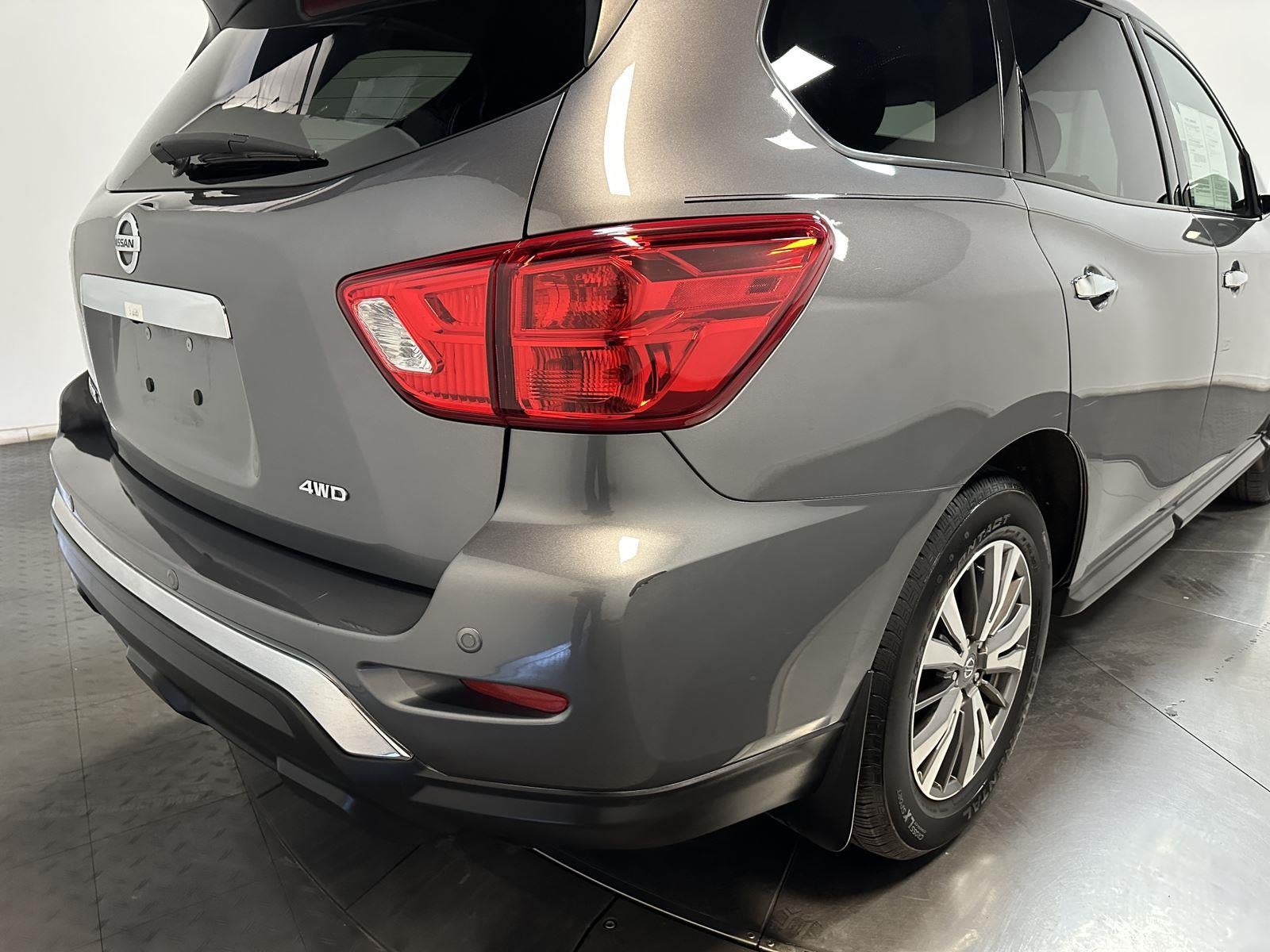 2019 Nissan Pathfinder S