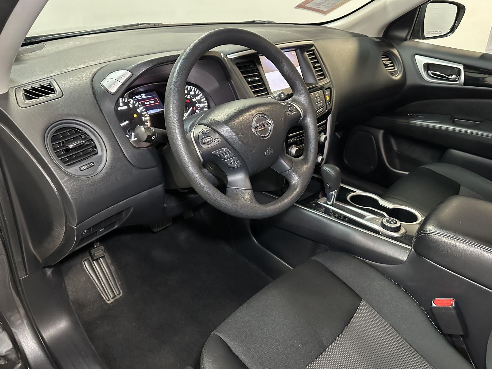 2019 Nissan Pathfinder S
