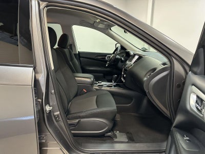 2019 Nissan Pathfinder S