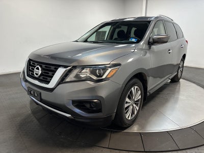 2019 Nissan Pathfinder S