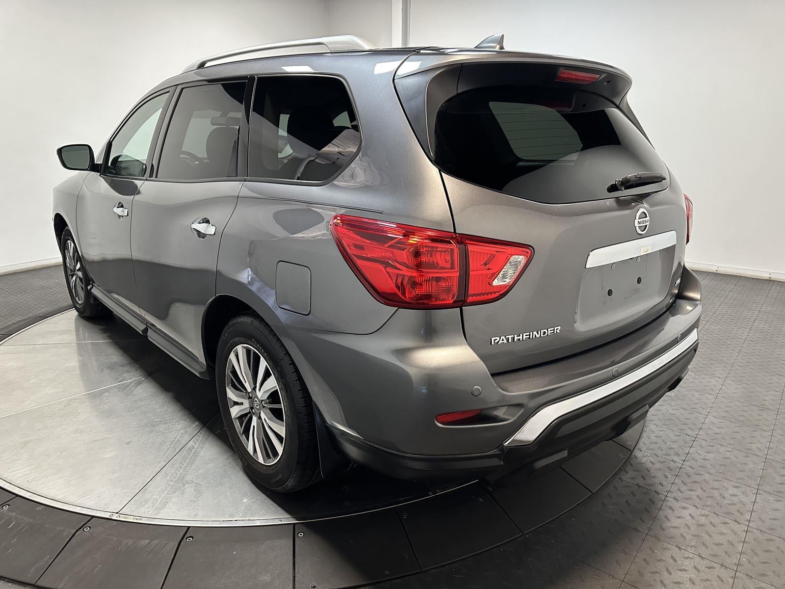 2019 Nissan Pathfinder S