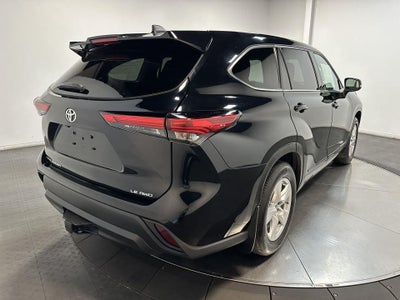 2022 Toyota Highlander LE