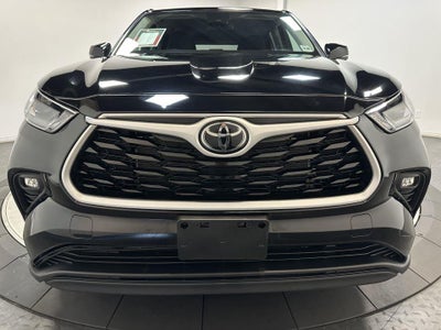 2022 Toyota Highlander LE