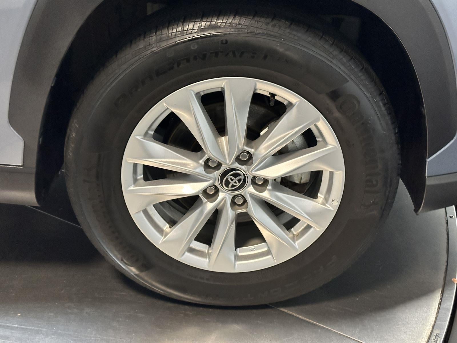 2023 Toyota Corolla Cross LE