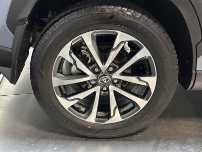 2024 Toyota Corolla Cross XLE