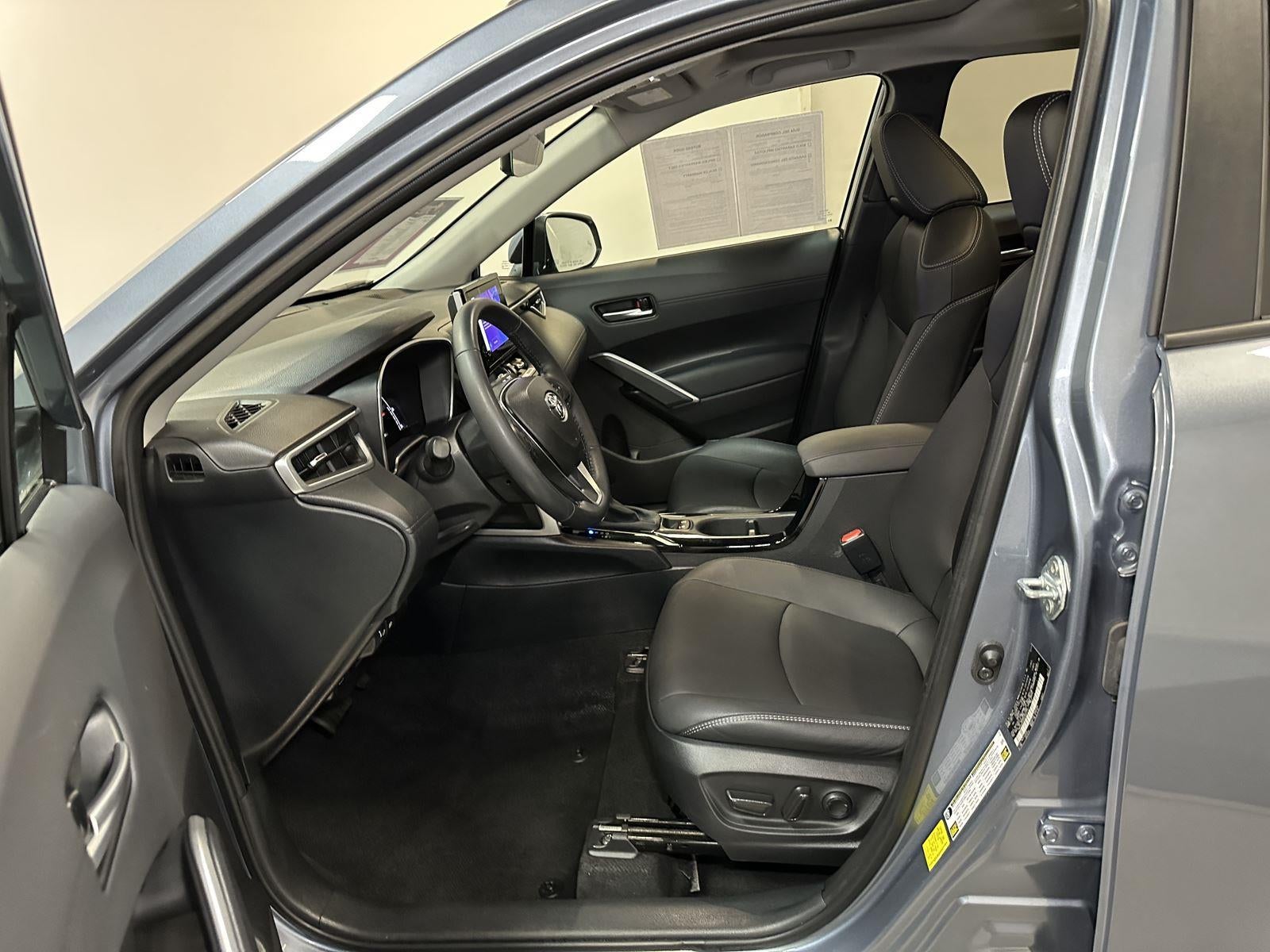 2024 Toyota Corolla Cross XLE