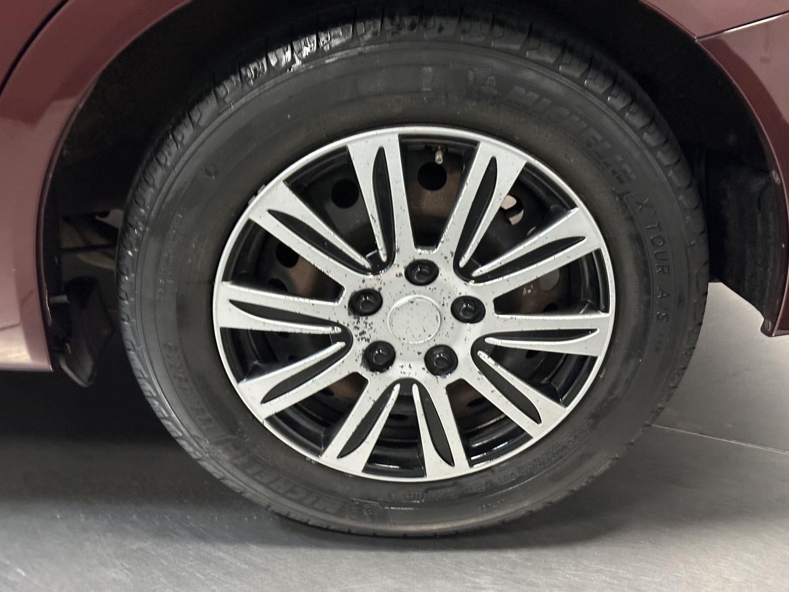 2013 Honda Civic Sdn LX