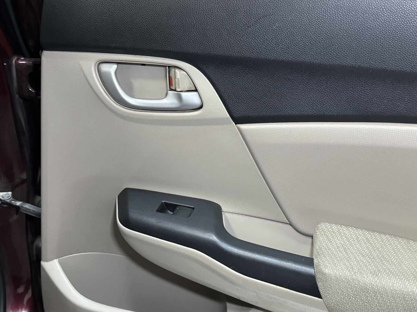 2013 Honda Civic Sdn LX