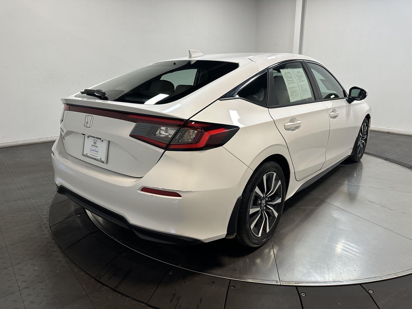 2024 Honda Civic Hatchback EX-L