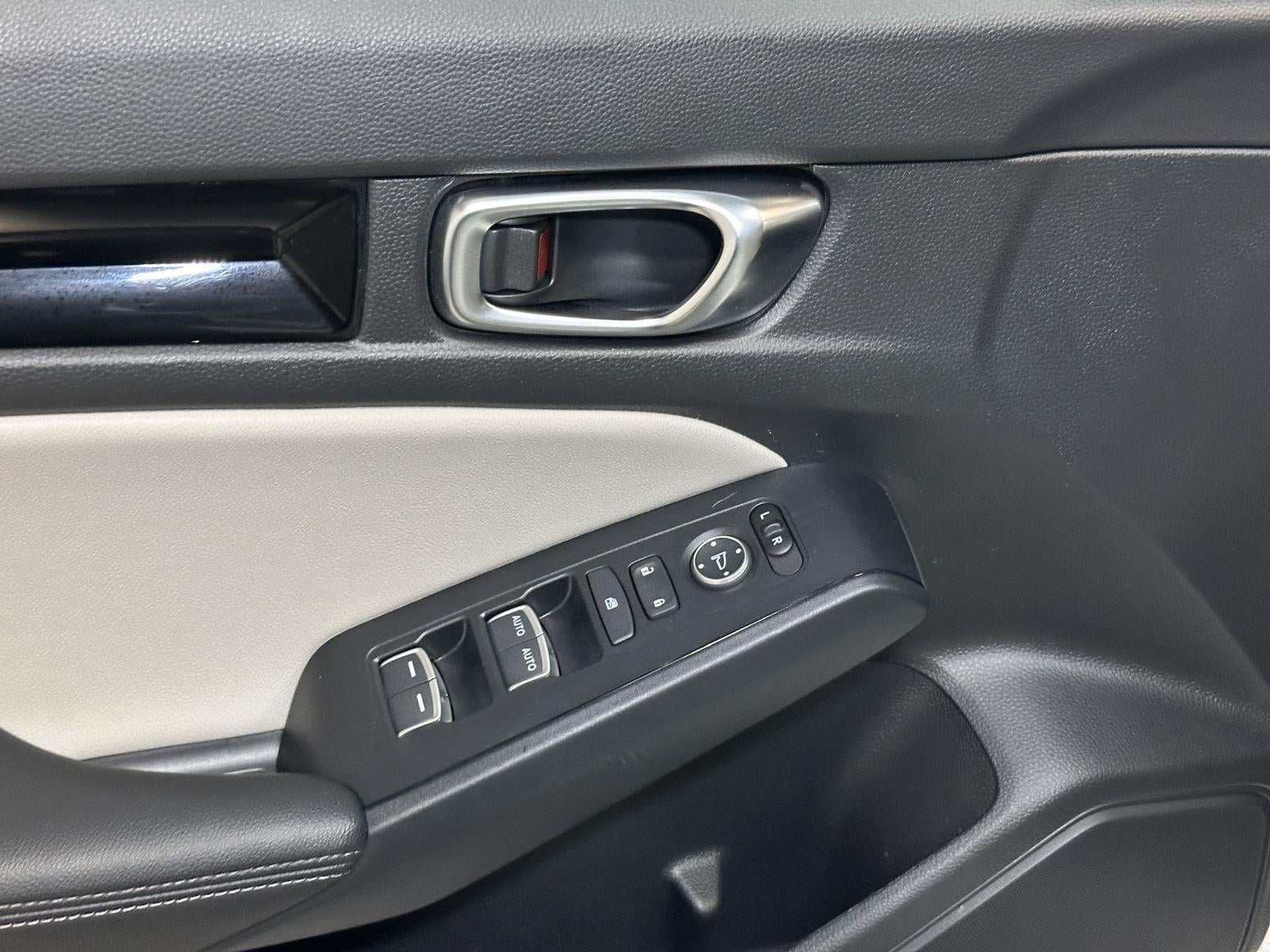 2024 Honda Civic Hatchback EX-L