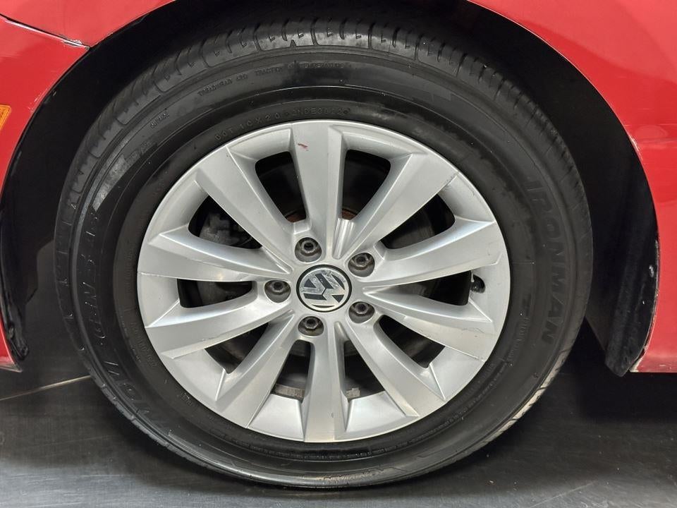 2019 Volkswagen Beetle S