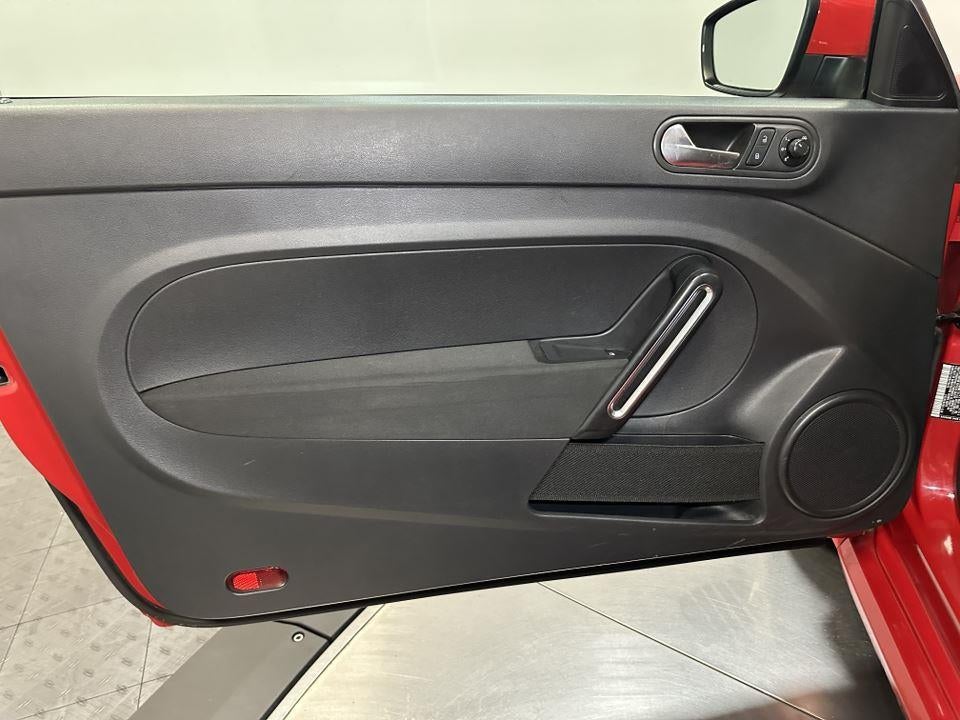 2019 Volkswagen Beetle S