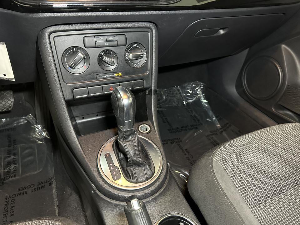 2019 Volkswagen Beetle S