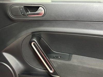 2019 Volkswagen Beetle S